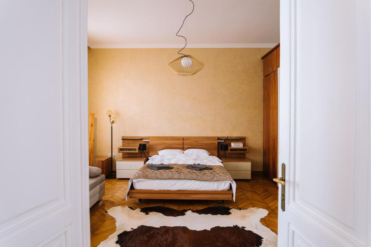 The Home Timisoara Luaran gambar
